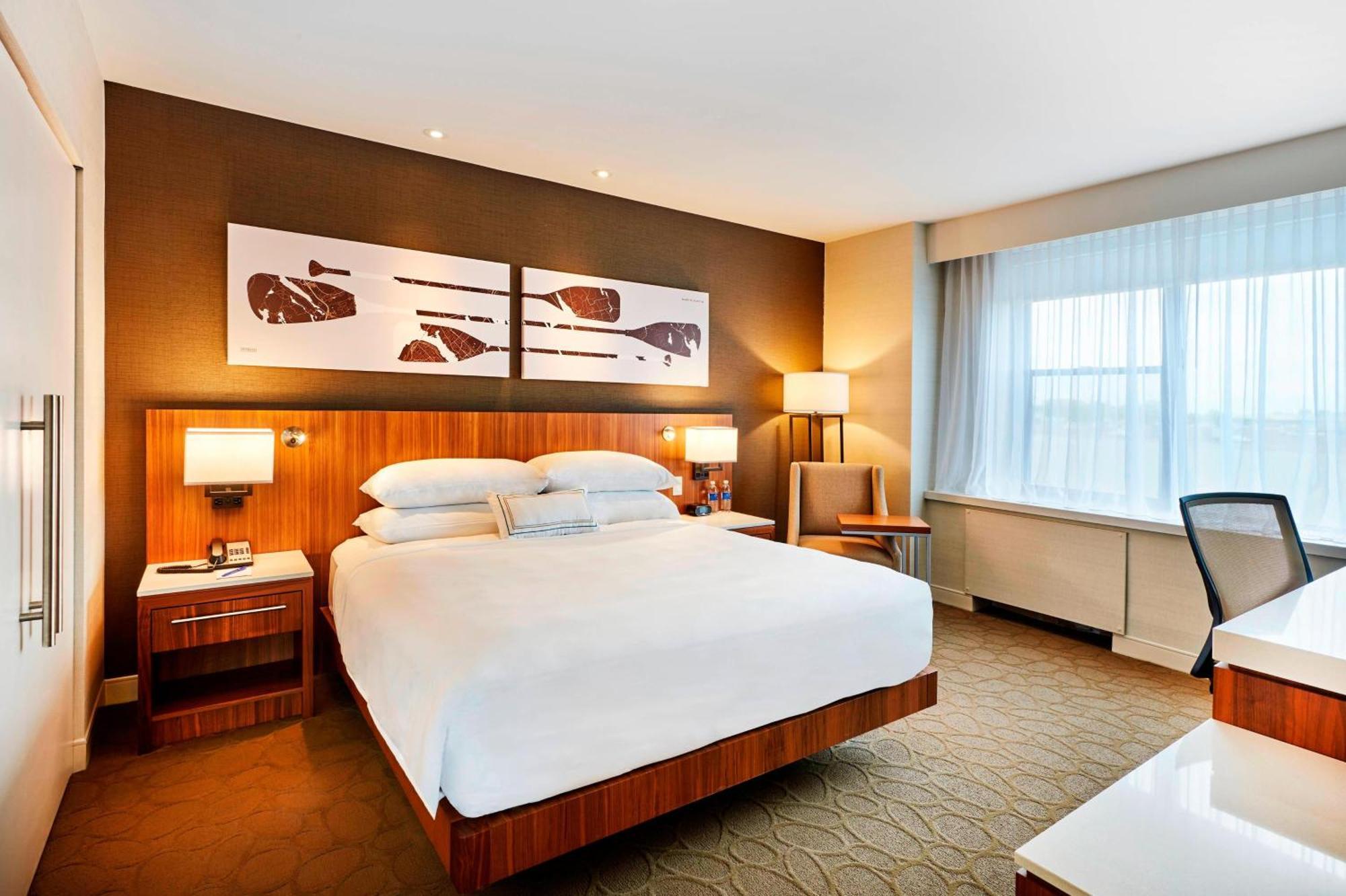 Delta Hotels By Marriott Dartmouth Exteriér fotografie